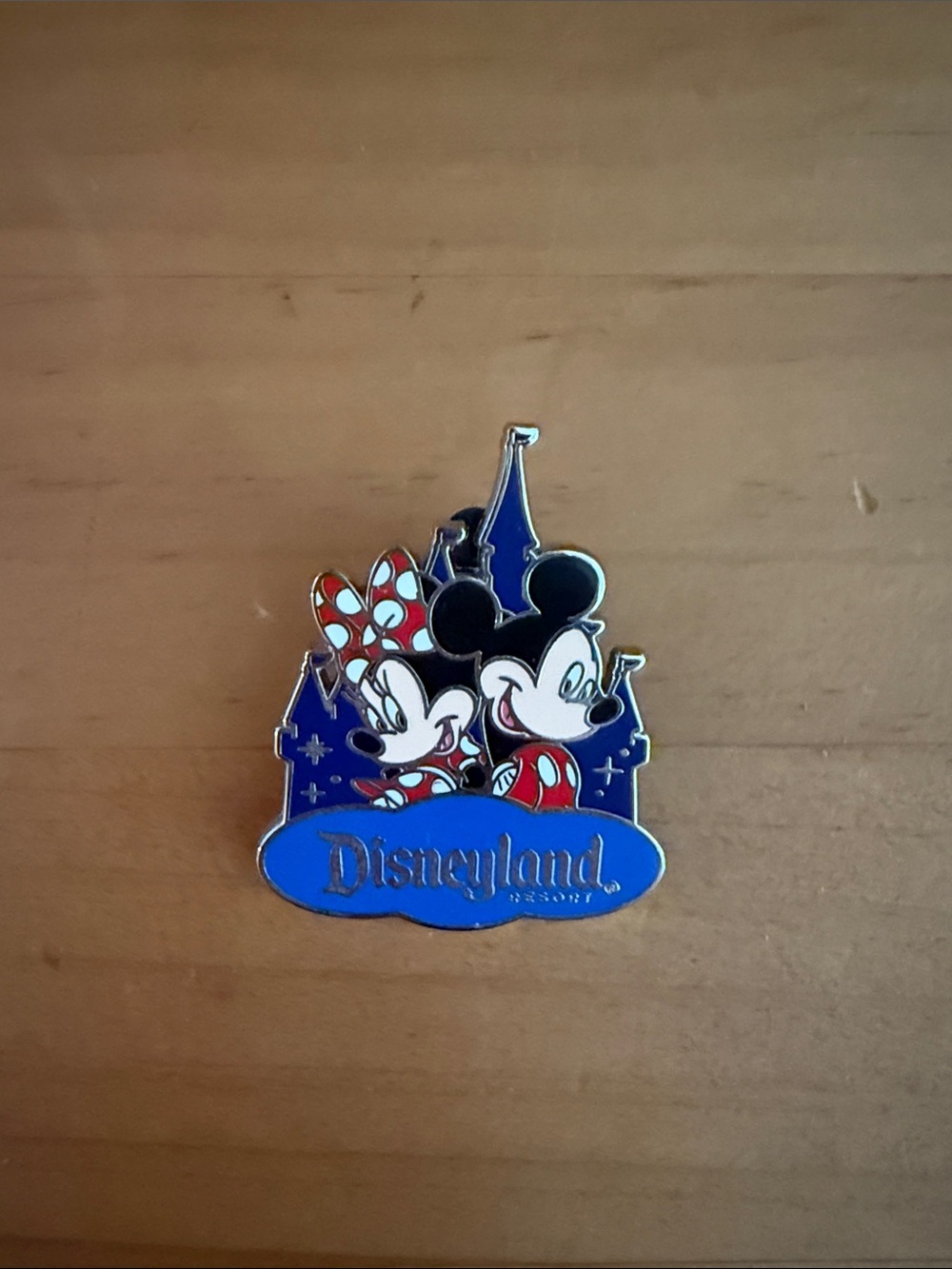 Disneyland Mickey & Minnie Enamel Pin - Blue and Red